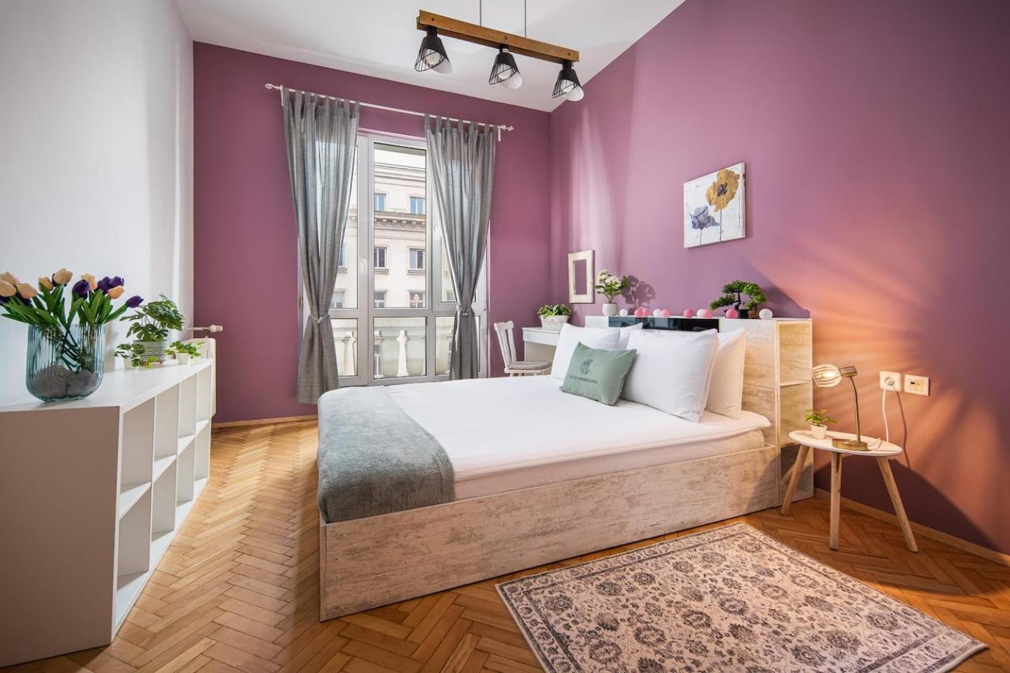 Free Parking & Parliament Is 1 Step Away! Apartment Sofia Luaran gambar